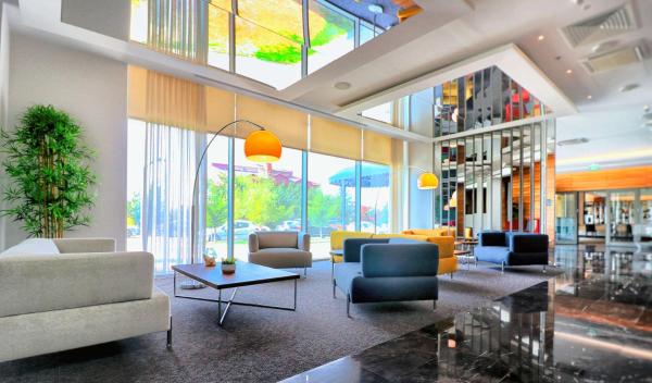 Nella foto è visibile l'oggetto DoubleTree by Hilton Ankara Incek situato nella città di Ankara.