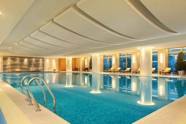 Фотография 6: DoubleTree by Hilton Hangzhou East