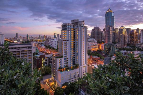 DoubleTree by Hilton Bangkok Ploenchitの写真1