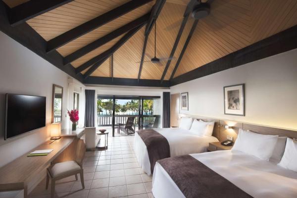 Bild 6: DoubleTree by Hilton Fiji - Sonaisali Island