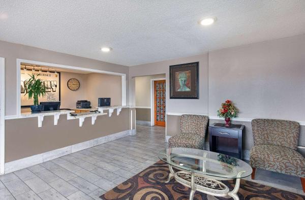 Foto 8: Super 8 by Wyndham Somerset