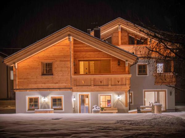 Foto 9: Engadin Chalet - Private Retreat & Appart -St Moritz - Val Bever