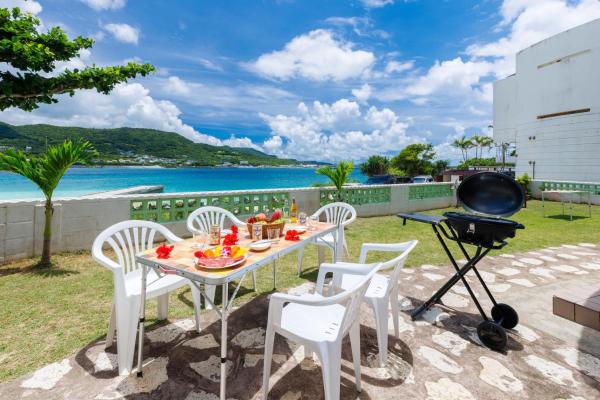 Foto 2: 瀬底島 目の前がビーチ BBQ可能 広いお庭付きの宿泊施設 瀬底ありがとうハウス