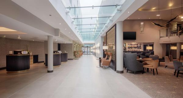 Bild 7: DoubleTree by Hilton London Heathrow Airport