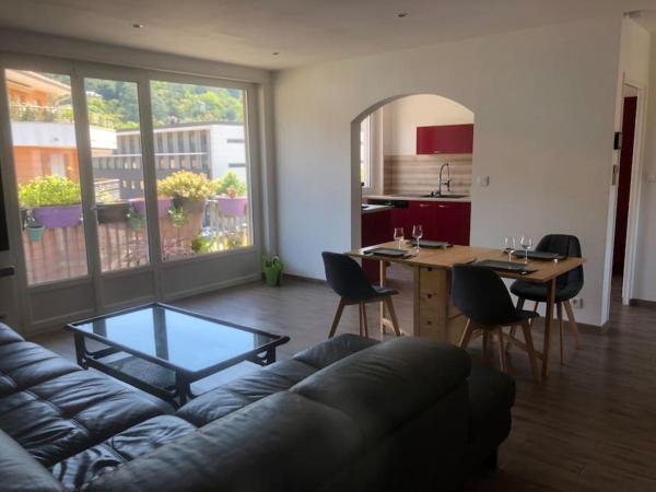 A la foto es mostra l'objecte T2 neuf tout équipé de 65 m2 climatisé + balcon situat a la ciutat de Sainte-Colombe.
