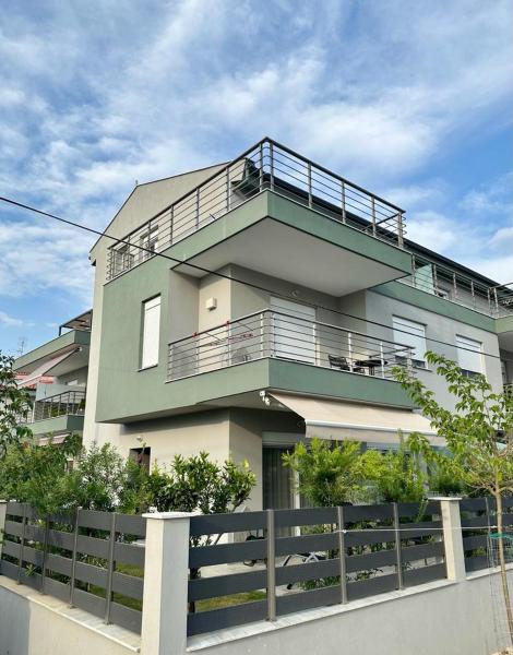 Blue Fish Luxury Villa - Halkidiki
