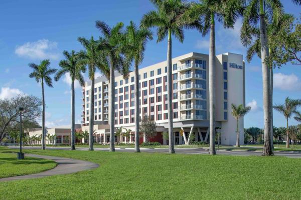 På billedet ses objektet Hilton Miami Dadeland beliggende i byen Sunset.