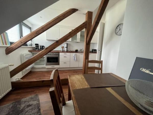 Zentrale Wohnung im Grünen!, Berlín