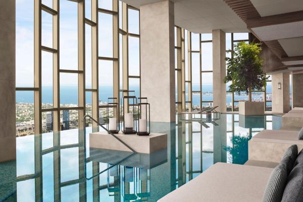 På bildet vises objektet The Ritz-Carlton, Melbourne som ligger i byen Melbourne.
