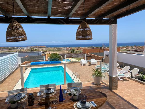Casa Blanca Caleta - Golf & Sea Views - Private Heated Saltwater Pool - Bbq - Aircondition" - Castillo Caleta de Fuste