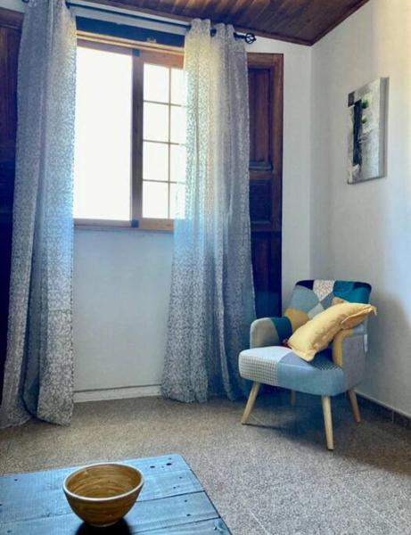 På billedet ses objektet Vv Casa Maye Pepa en Teror beliggende i byen Teror.