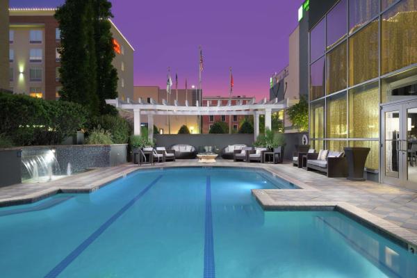 Foto 8: DoubleTree by Hilton Hotel Chattanooga Downtown