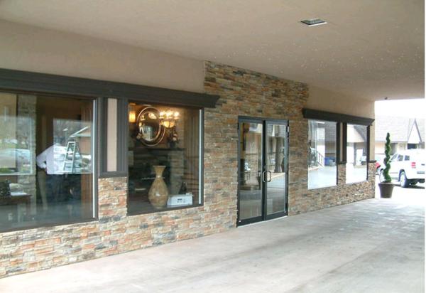 Talbot Trail Inn &amp; Suites