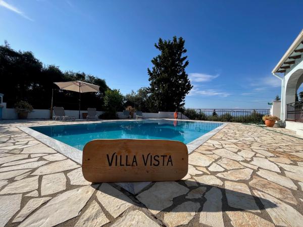 På billedet ses objektet Villa Vista - Pool & Sea View beliggende i byen Epískepsis.