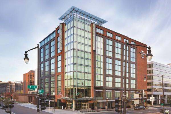 A la foto es mostra l'objecte Homewood Suites by Hilton Washington DC Capitol-Navy Yard situat a la ciutat de Washington.
