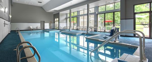 Foto 9: DoubleTree by Hilton Hotel Chicago Wood Dale - Elk Grove