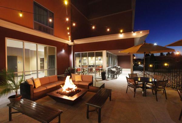 Zdjęcie 1: DoubleTree by Hilton West Fargo Sanford Medical Center Area