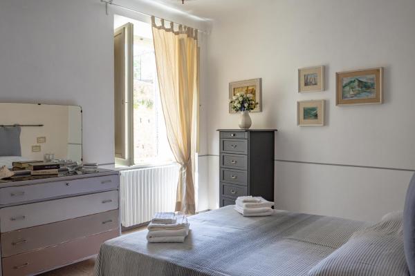 Nella foto è visibile l'oggetto Casa vacanze nel centro storico di Fermo Happy Song situato nella città di Fermo.