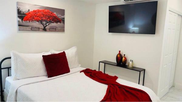 Guest House #2 - 5 Min Away From Las Airport - SeaQuest Las Vegas, Las Vegas