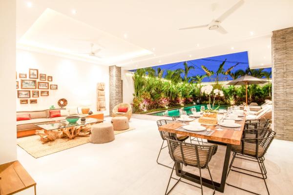 Fantastic 4 Bd 5mins Stroll To Finns Beach - Bali