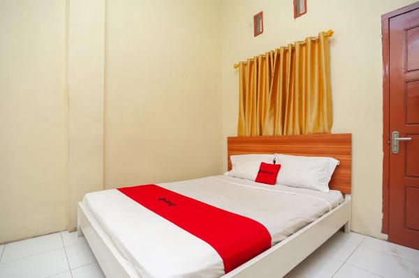 写真にはBanjarnegeri市にあるRedDoorz near Universitas Muhammadiyah Pringsewuが写っています。