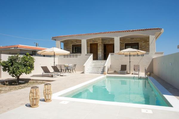 A la foto es mostra l'objecte Anastasia Luxury House situat a la ciutat de Afantou.