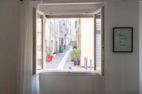 Les 6 Phocéens, Marseille