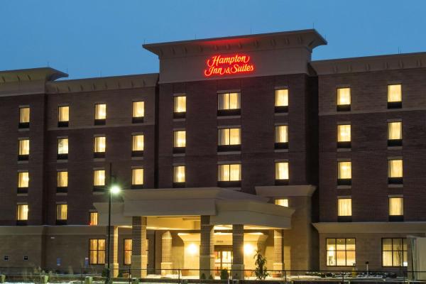 På billedet ses objektet Hampton Inn & Suites - Cincinnati/Kenwood, OH beliggende i byen Cincinnati.