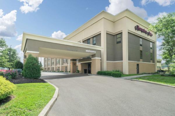 Auf dem Foto ist das Objekt Hampton Inn Corydon in der Stadt Elizabeth zu sehen.