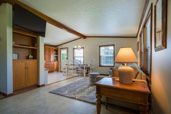 Na foto é possível ver o objeto Dutch Country Home 9 Mi to Sight and Sound Theater localizado na cidade de Gap.