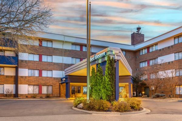 På billedet ses objektet Best Western Bloomington Edina - Minneapolis beliggende i byen Bloomington.
