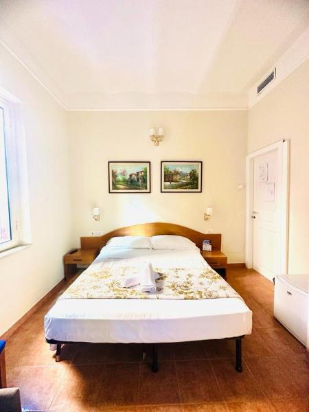 Hotel Resi, Rome