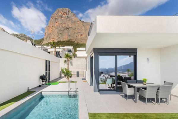 Casa Con Piscina Climatizada Y Vistas Al Mar - Callosa de Ensarriá