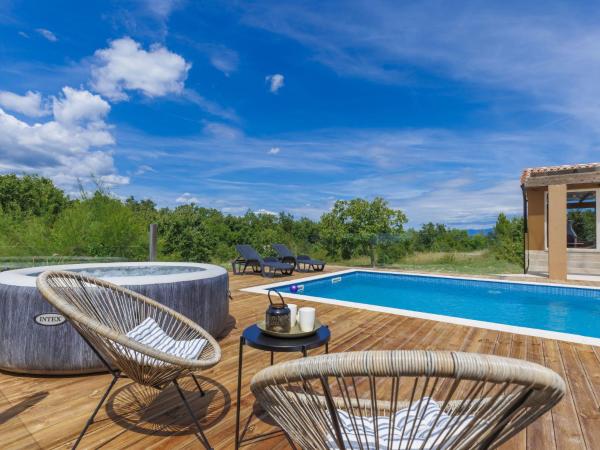 På billedet ses objektet Holiday Home Lady Di by Interhome beliggende i byen Labin.
