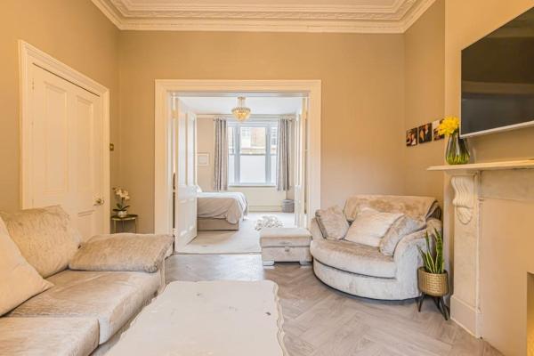 Charming 1 Bedroom Retreat in Central Windsor - By Tempstay, Windsor