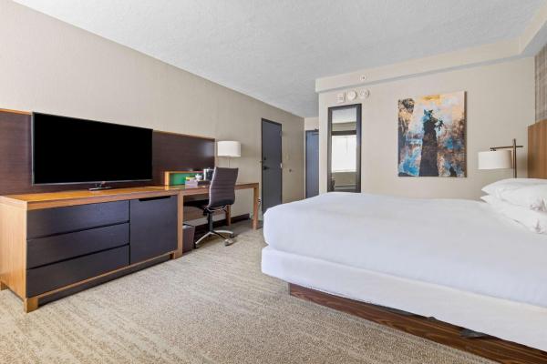 King Room — 28 m² - DoubleTree by Hilton Hotel Park City - The Yarrow