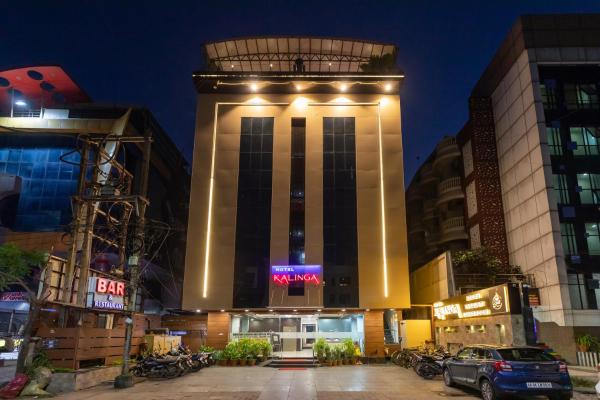 A la foto es mostra l'objecte Hotel Kalinga situat a la ciutat de Indore.