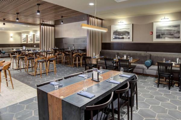 Kuva 8: Doubletree by Hilton Harrisonburg