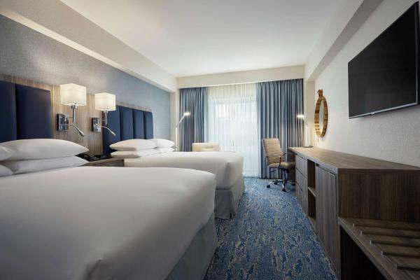 Quarto Duplo com 2 Camas de Casal — 29 m² - DoubleTree by Hilton Managua
