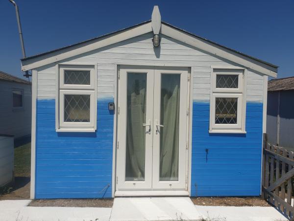 A la foto es mostra l'objecte 1 Bed Chalet - Sleeps 4 - Pets Parking Wifi situat a la ciutat de Sheerness.