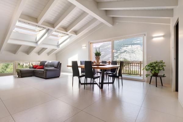 På billedet ses objektet Castle view beliggende i byen Drena.