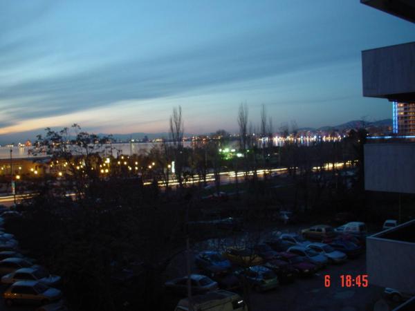 Waterfront Apartment With Sea View Helexpo no01, Thessaloniki