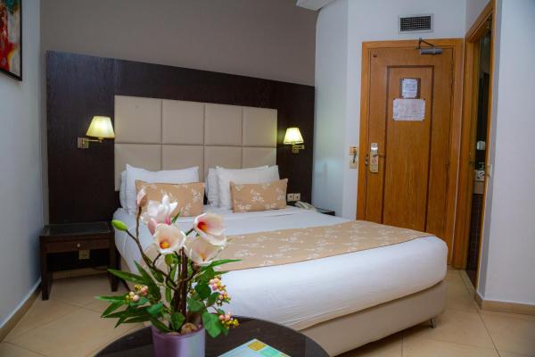 På billedet ses objektet Malak Hotel beliggende i byen Rabat.