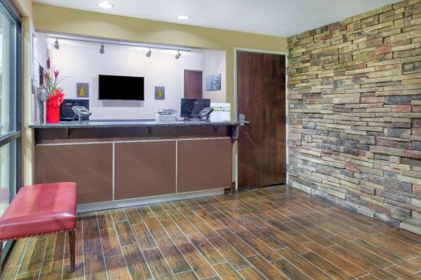 Bilde 4: Super 8 by Wyndham New Braunfels I-35