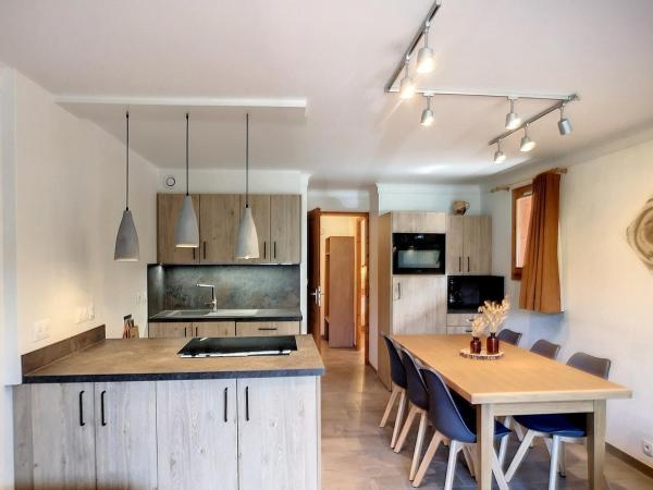 Auf dem Foto ist das Objekt Les Menuires: Magnifique 3P, 2 Ch, 6 Pers, Ski aux Pieds, Balcon Sud, Parking, 4 Flocons Or - FR-1-178-363 in der Stadt Les Bruyères zu sehen.