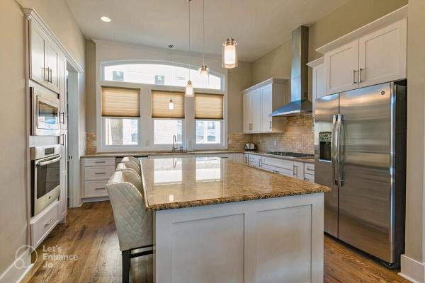 GLITZ & GUITARS I Stylish 3BR with Rooftop Hot Tub in East Nashville photo 4
