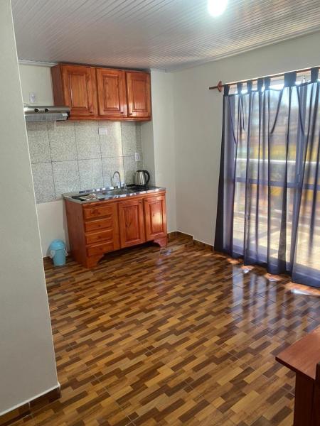 Na fotografii je vidět objekt Ekm Deptos nacházející se ve městě Apóstoles.