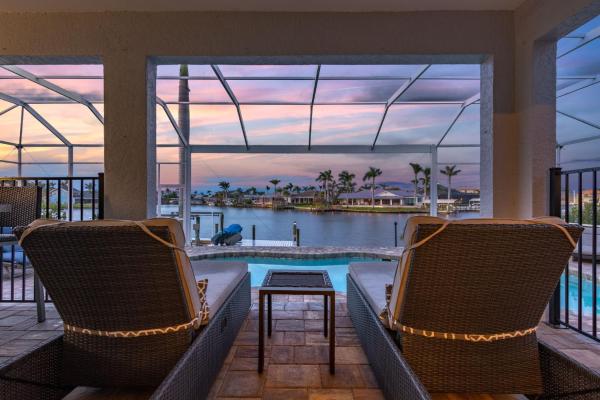 Billede 2: Heated Pool, Outdoor Kitchen, Sleeps 10! - Villa Bay Vista - Roelens Vacations