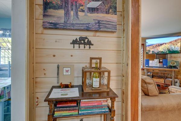 Foto 9: Fire Pit, Grill, and Views Cashiers Getaway!