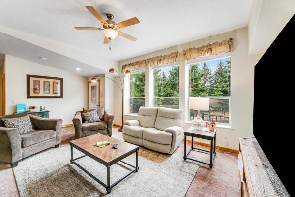 A la foto es mostra l'objecte Lazy K on Peaceful Bay - Ranch House situat a la ciutat de Rollins.